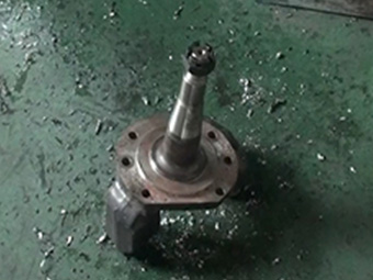 汽車轉(zhuǎn)向節(jié)